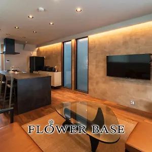Flower Base Tsubaki 福岡市